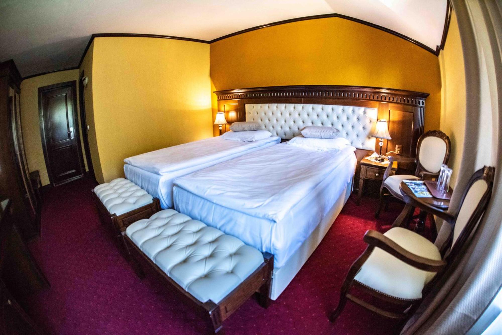 Hotel Trei Brazi Băile Olăneşti Екстериор снимка